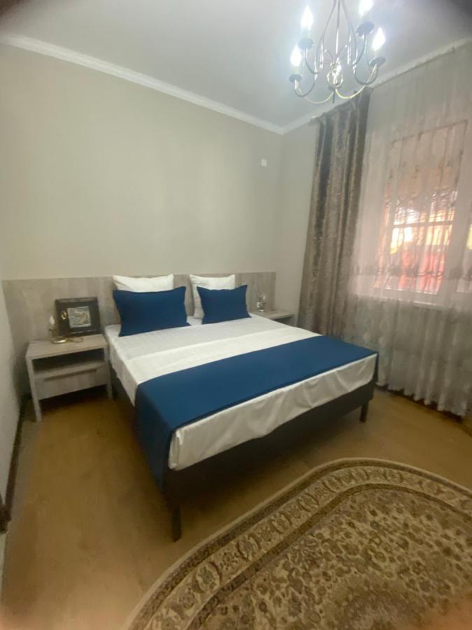 Green Town Hotel Шымкент Экстерьер фото